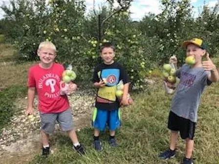 Apple Festival at Mood's Farm Market